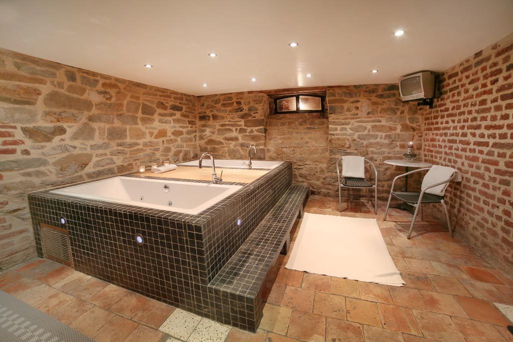 Dolce Villa Pool And Wellness Francorchamps Exterior photo
