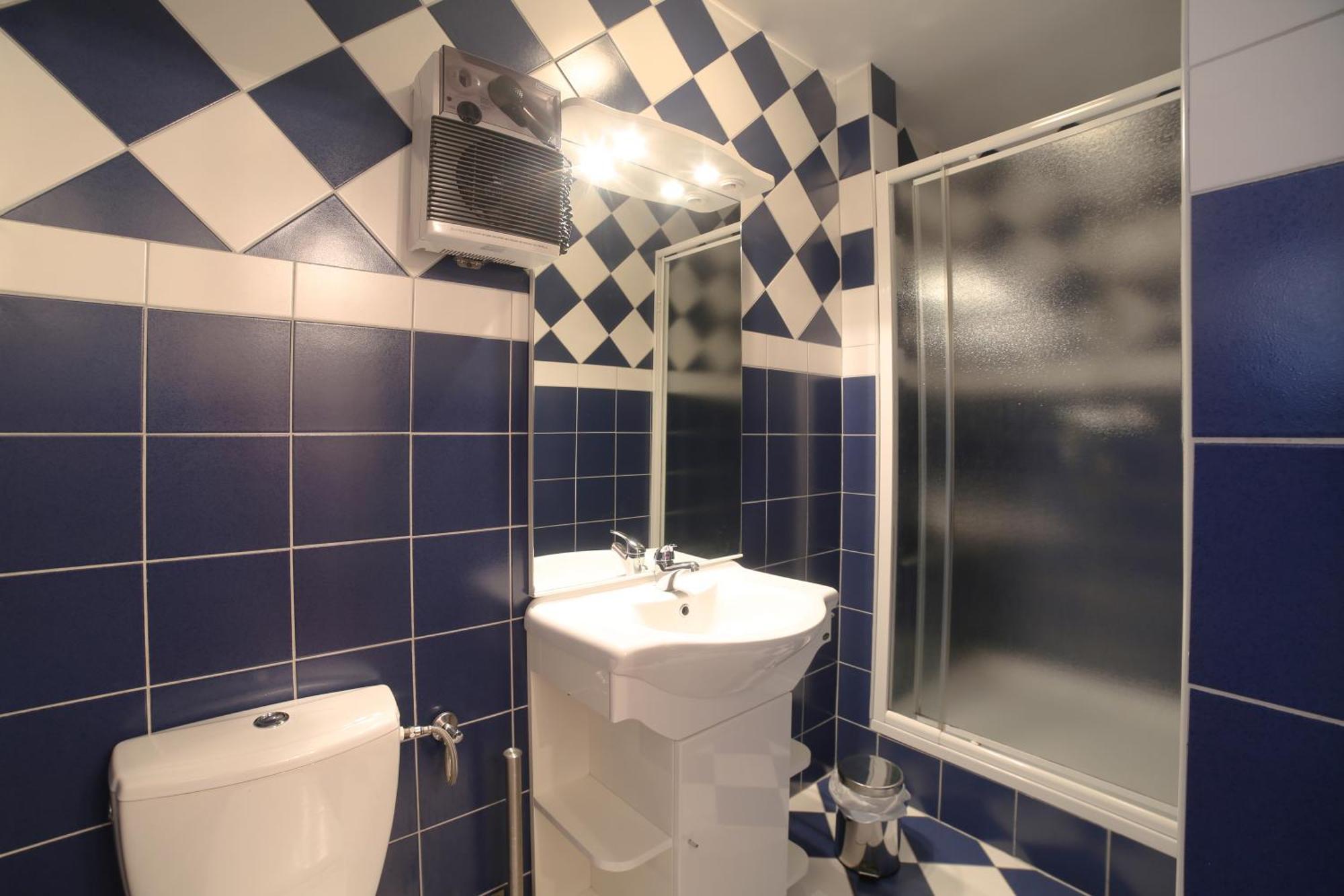 Dolce Villa Pool And Wellness Francorchamps Room photo