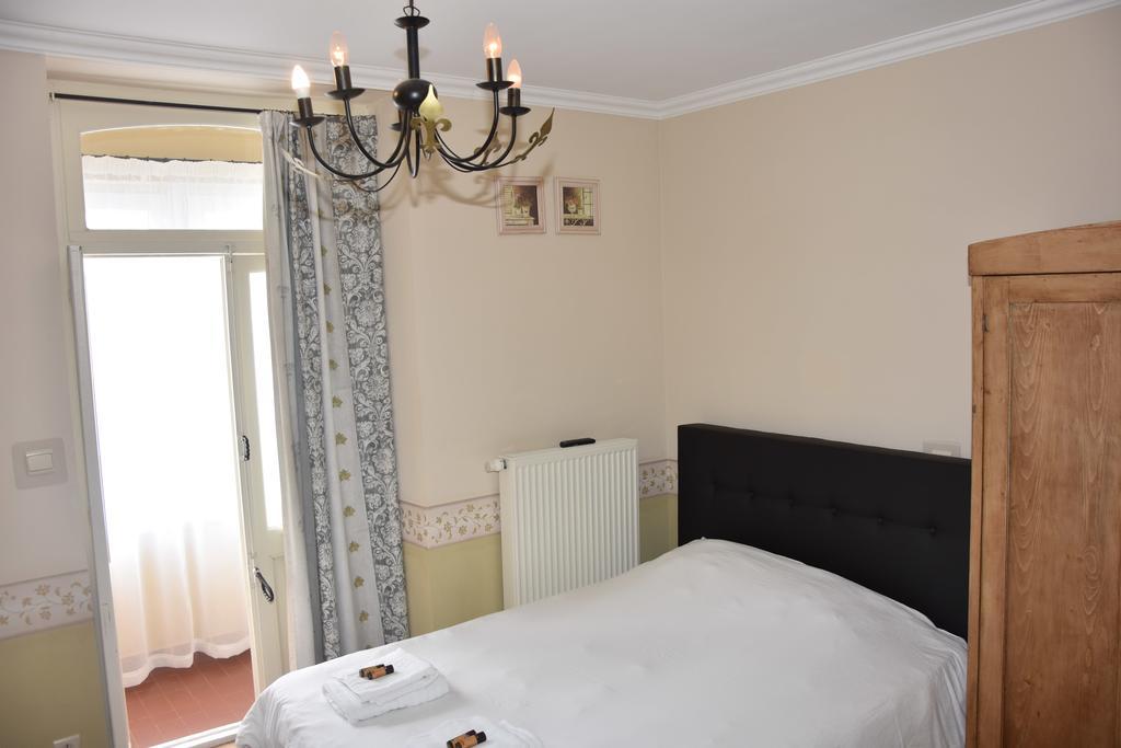 Dolce Villa Pool And Wellness Francorchamps Room photo